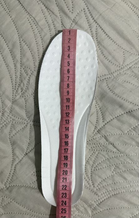 Продам новые кеды