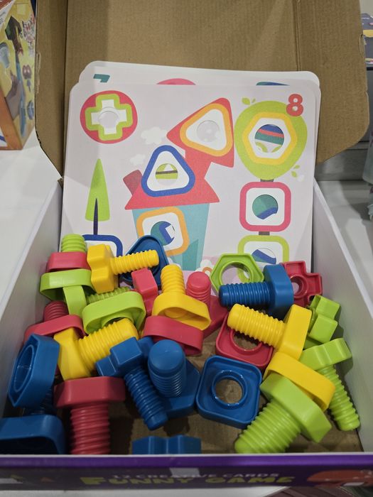 Продам детские игры