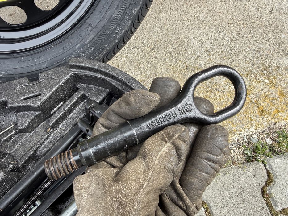 Авариен Комплект 16” Гума С Джанта 5х112/Крик/Ключ/Кука -VW/AUDI/VAG-