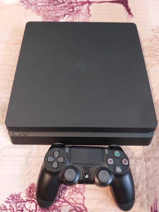 Продам Sony playstation 4 slim