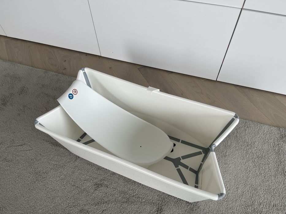 Комплект вана за къпане и поставка за новородено Stokke Flexi Bath