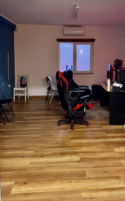 Spațiu comercial/birou de închiriat Obcini – Suceava, Str. Victoriei