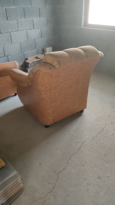 Doua fotolii cu roți