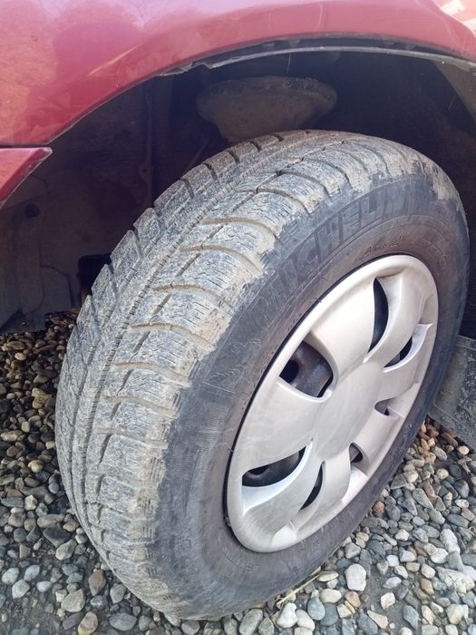 Vând Subaru Impreza 4x4 cu reductor