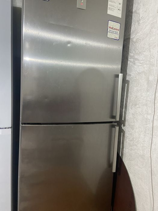 Холодильник за 30тысяч