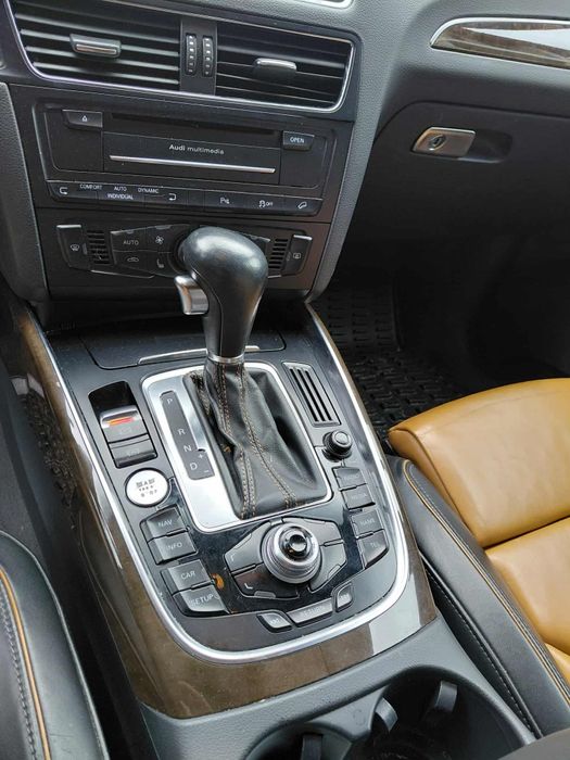 Audi Q5 2.0 TDI Audi Exclusive 170cp Automat - Quattro