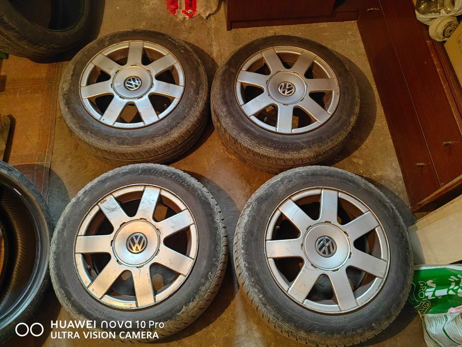 Оригинални алуминиеви джанти 5х112 15" от VW passat b5