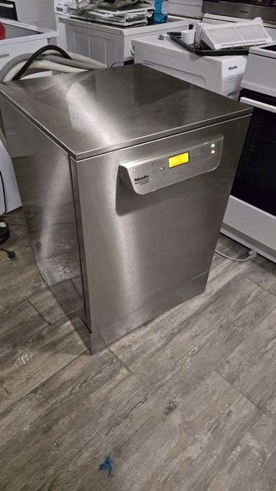 Съдомиялна Miele Professional