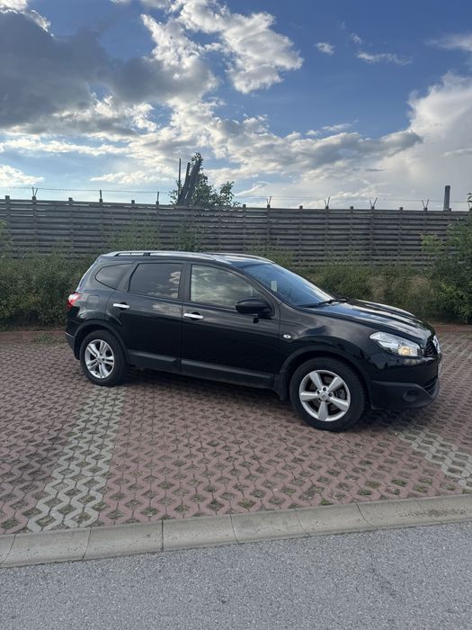 Nissan Qashqai+2
