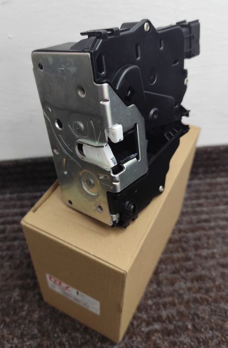 Actuator ușă stânga spate Opel CORSA D