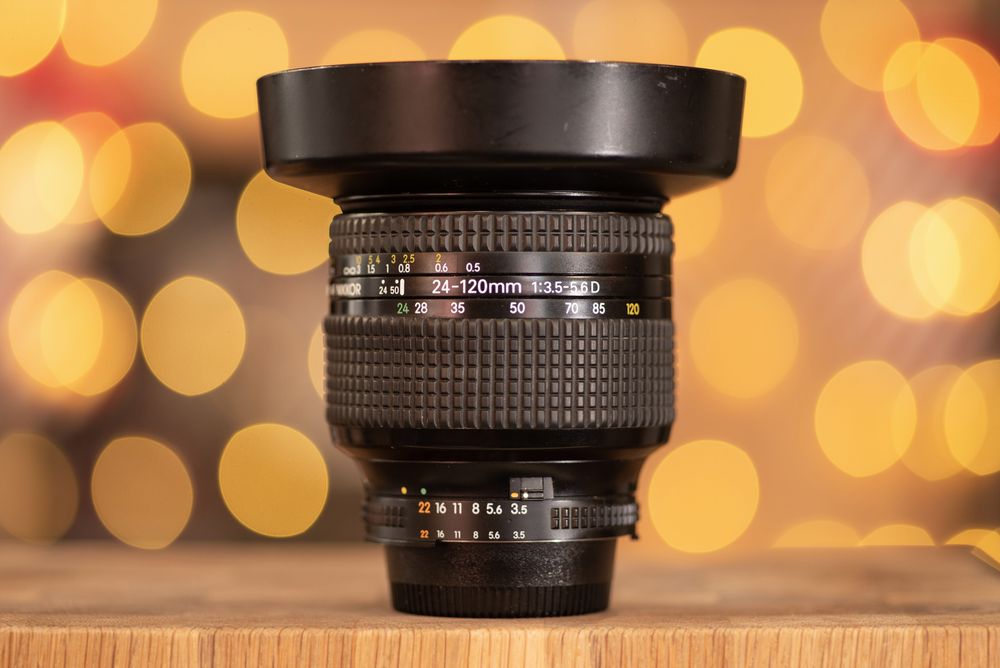 Nikon AF 24-120mm f/3.5-5.6D Nikkor обектив Никон