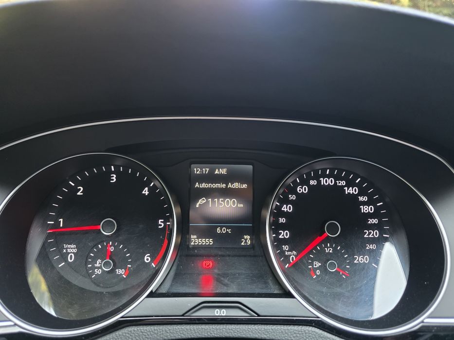 Passat B8 Alltrack an 2017 , euro 6 cutie manuală
