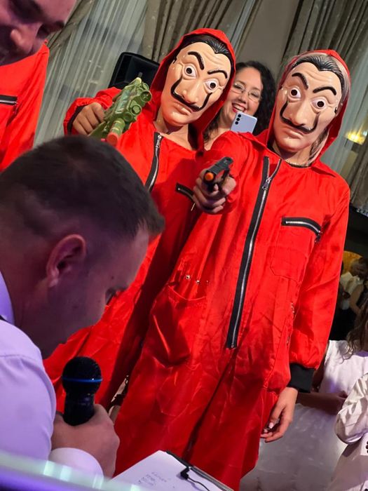 Furatul Miresei - La casa de papel