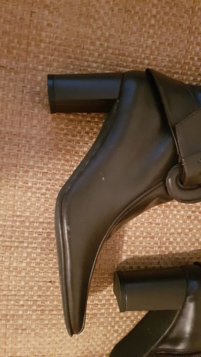 Cizme de dama, marimea 36