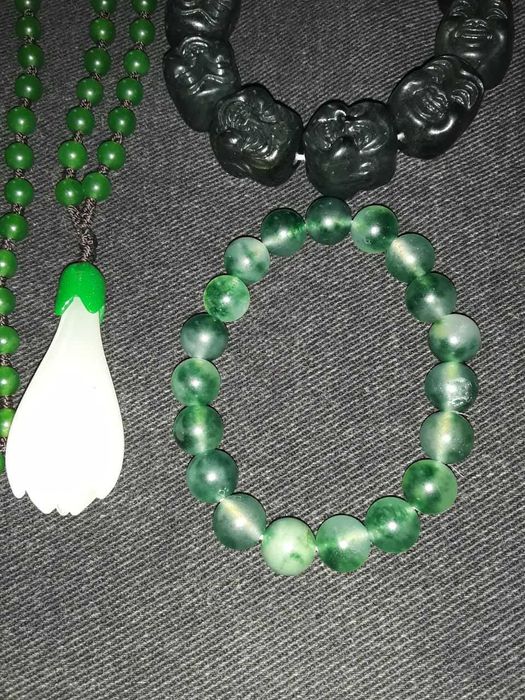 Нефрит кулон, бусы, браслет