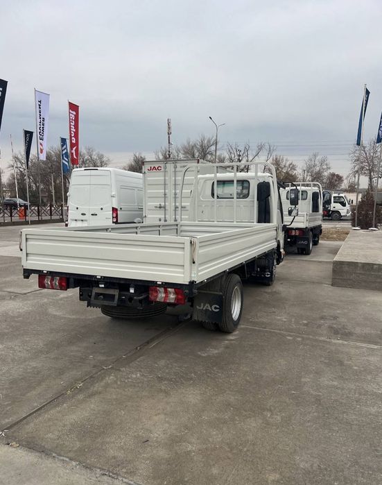 JAC Бортовой сотилади , холати янги, расмий кафолати бор, 
Полная масс