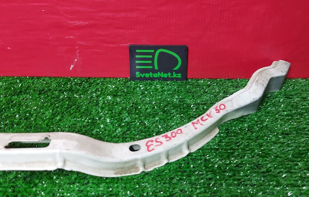 Сабля под бампер Lexus ES300