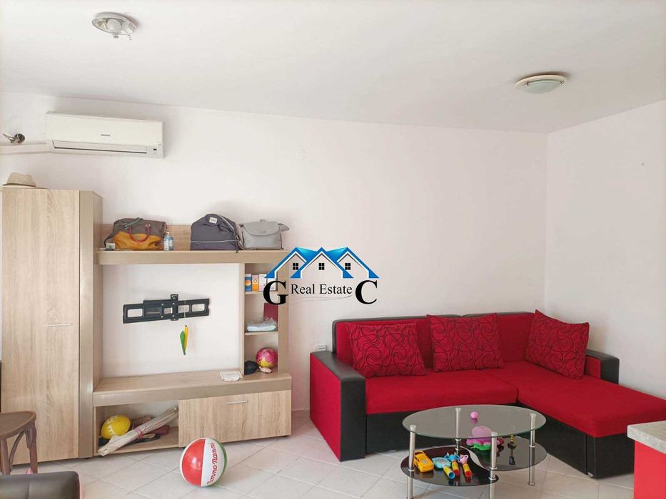 Дава се под наем  в Варна, Лятно кино Тракия - 16 кв.м за 255 € - Снимка #2