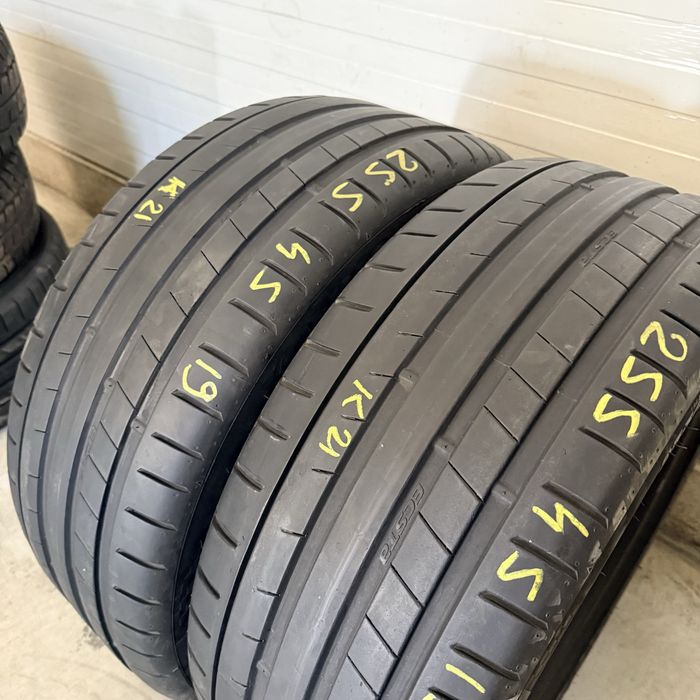 2 Anvelope vara 255 45 19 KUMHO - DOT 2021