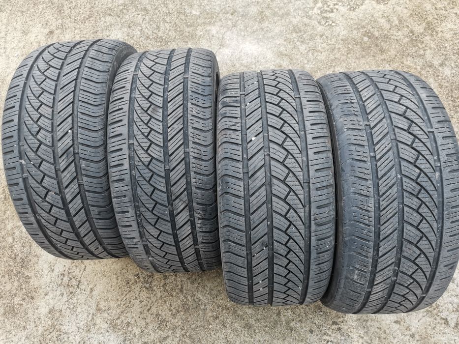 Всесезонни гуми 235/40/18