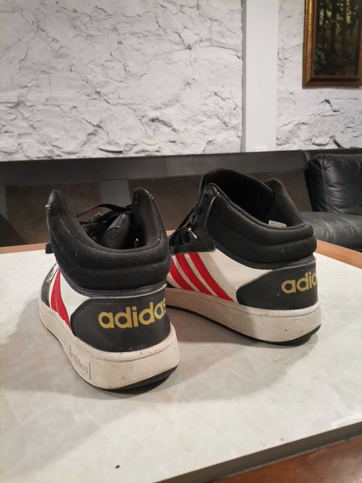 Маратонки Adidas 39,1/2