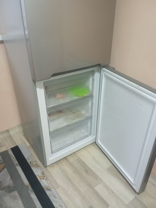 Гарнитур, мебель,  холодильник.