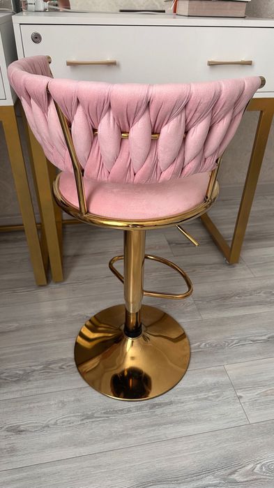 Стул для визажиста