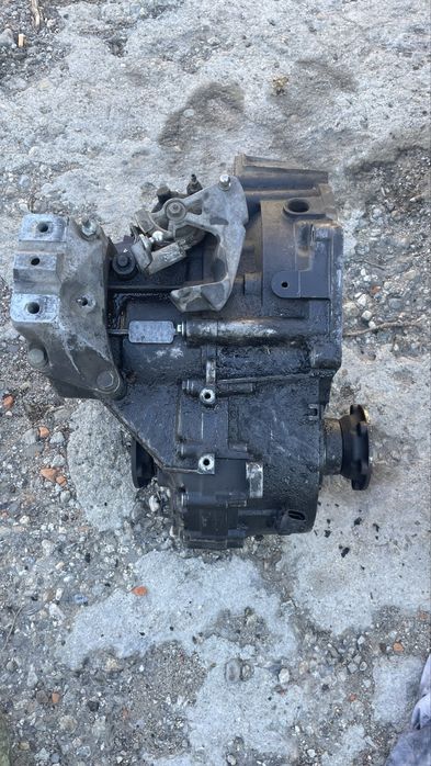 Скорстна кутия Leon Cupra R