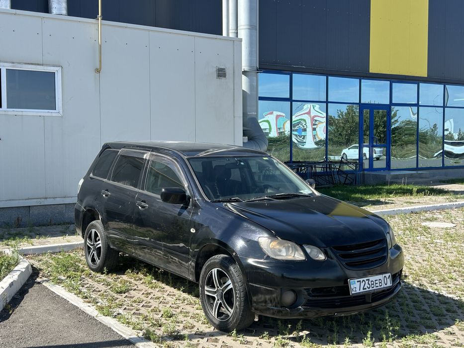Продам Mitsubishi Airtrek