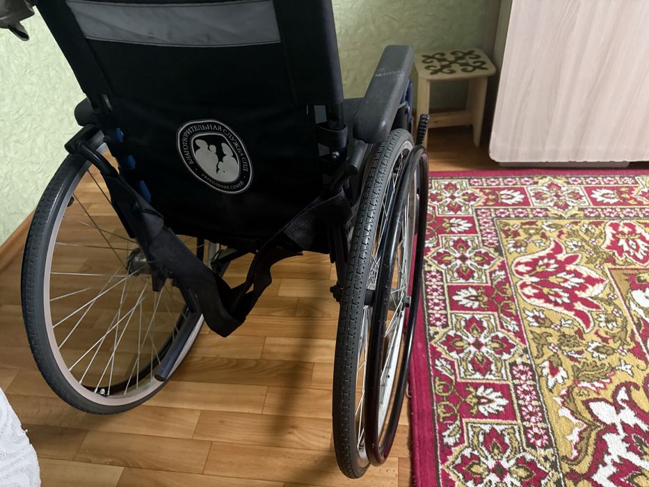 Продам инвалидная коляска