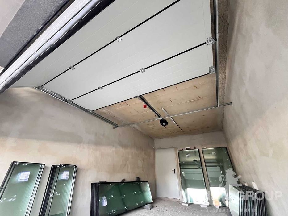 ПРОДАВА ГАРАЖ - КВ. АСПАРУХОВО!