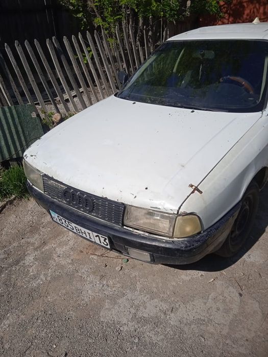 Автомобиль Audi B3