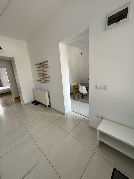 De INCHIRIAT  ap.3 camere ULTRACENTRAL-et1-direct Propietar