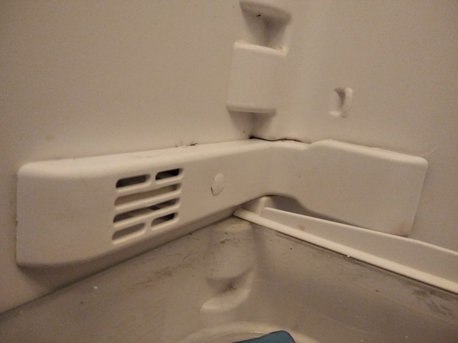 Продавам за части хладилник MIELE KFN14923SD ed