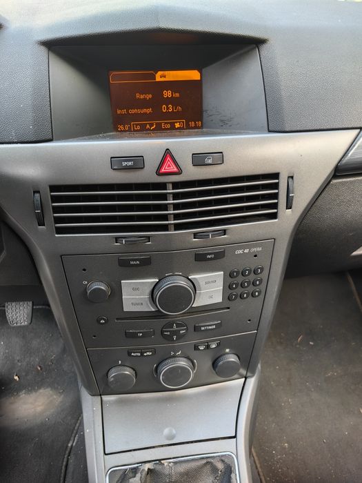 Опел Астра Н 1.7 Цдти 6 скорости На части!  Opel Astra H 1.7 Cdti