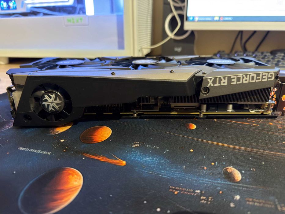 Продавам видео карта INNO3D GEFORCE RTX 3070 ICHILL X4