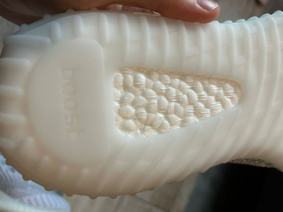 Yeezy 350 V2 boost static