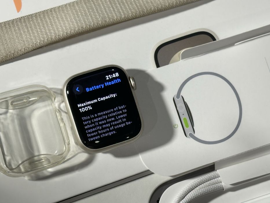 Apple Watch 9, 41mm, Starlight Loop