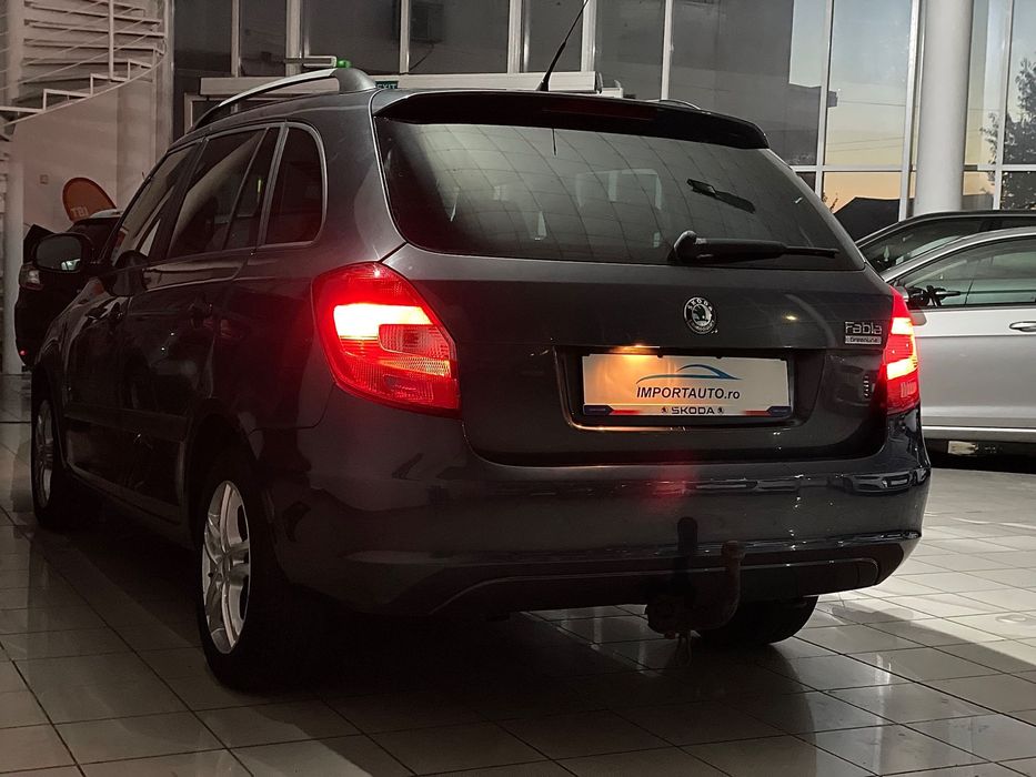 Skoda Fabia DEALER/GARANTIE 1 AN/CLIMATIC/Pilot/Computer/Bluetooth/Recent import