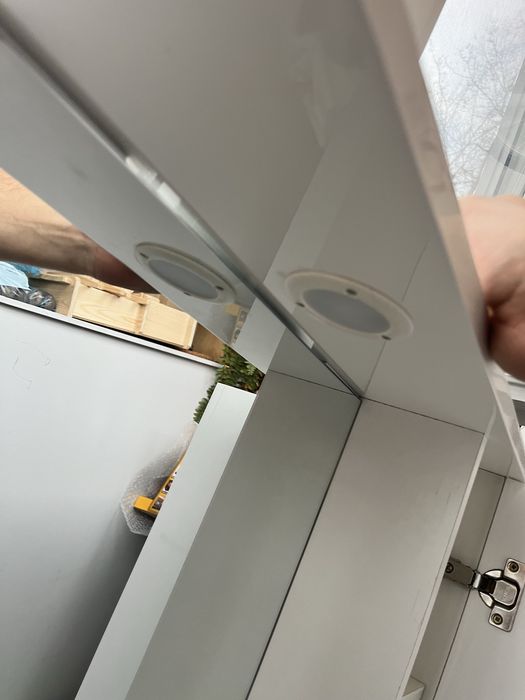 Dulap cu oglinda si iluminare pentru baie (nou)