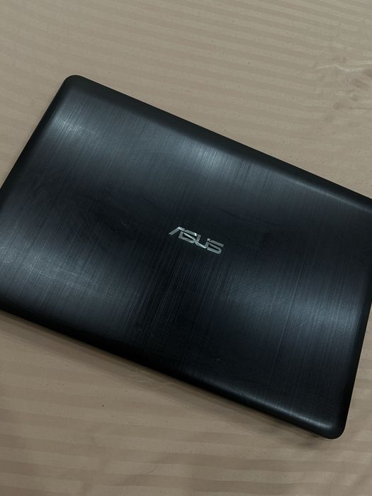 Продам ноутбук ASUS