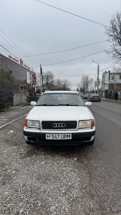 Audi 100, 1992 г.в., универсал, 2.6 л, белый