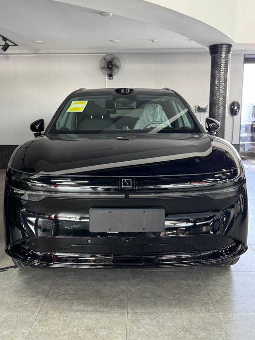 Zeekr 7x 2025 kuzov full 4wd