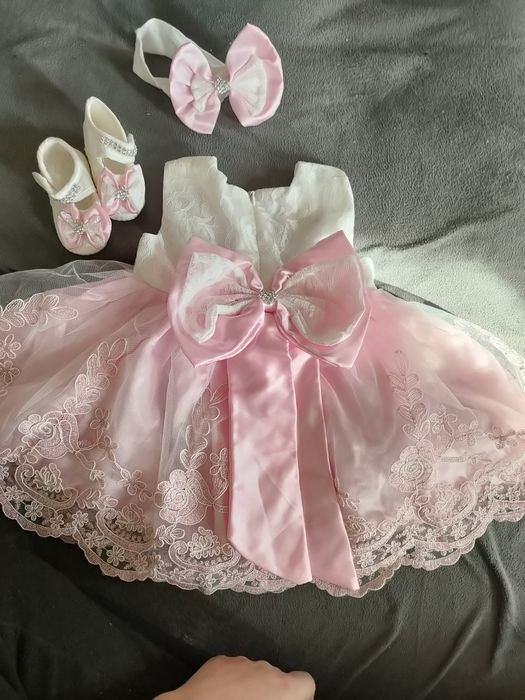 Продам платье для малышки