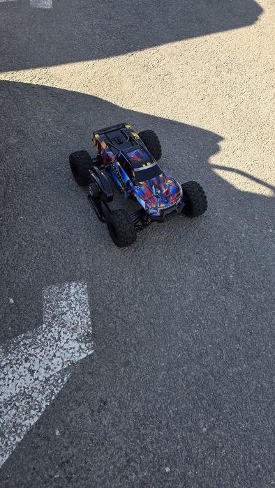 Traxxas  Wide-Maxx 4x4 Brushless Monster Truck RTR 1/10 TQi 2.4GHz Waterproof