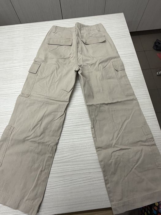 Pantaloni H&M marimea 34