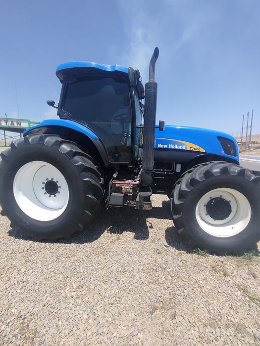 New Holand 7060 traktor sotiladi 2021 yil, 213 ot kuchi katta chegirma