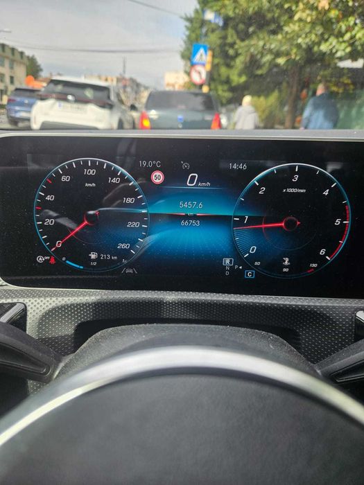 MERCEDES-BENZ A-Class 2020 — imagine 4