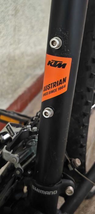 Bicicletă KTM MTB cu suspensie față, Shimano Altus, V-Brake