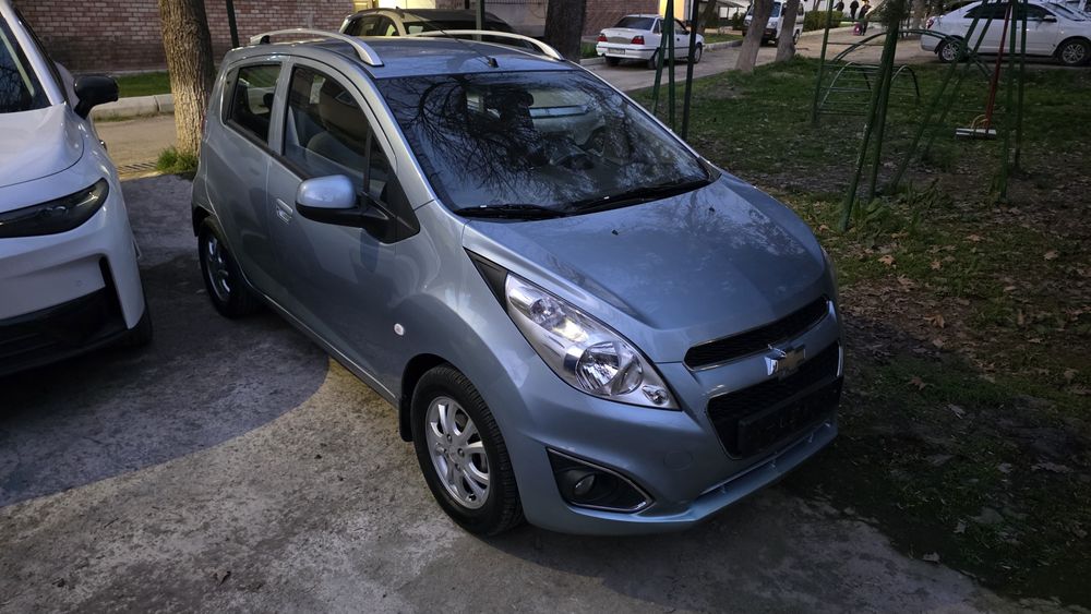 Chevrolet Spark автомат 2019 года